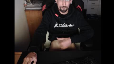 dermattes online show from September 28, 12:36 pm