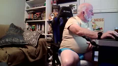 D K online show from March 3, 3:25 am