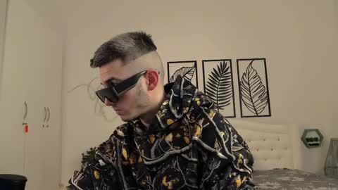 devin_ho online show from February 27, 1:46 am