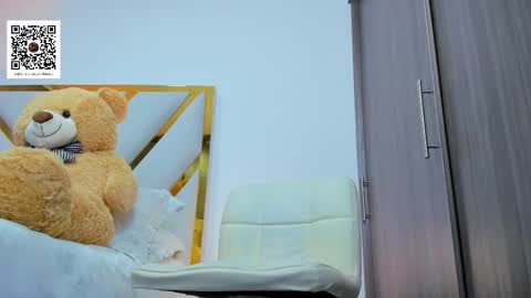 Devin Hunter online show from November 5, 2:41 pm