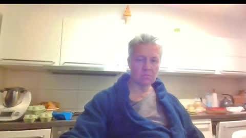 Devon online show from December 5, 12:30 am