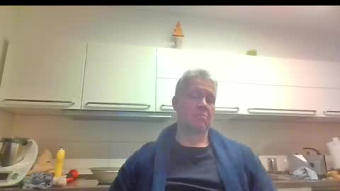 Devon online show from December 21, 1:15 am