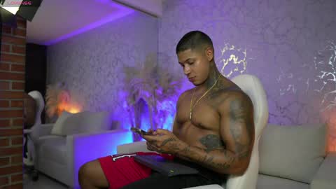 Diego online show from May 27, 2:08 am