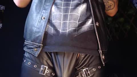 DICAPRIO online show from November 13, 2:49 am