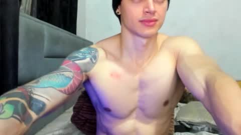 jhon online show from November 18, 9:28 pm