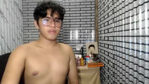 dicktionary20 online show from July 28, 6:42 pm