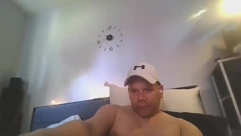 Snapshot of dickydo11 chatting on March 2, 3:42 pm dickydo11 online show from March 2, 3:42 pm