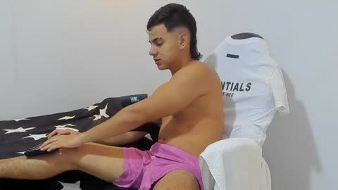 DIEGO CAZAS online show from January 5, 4:25 am