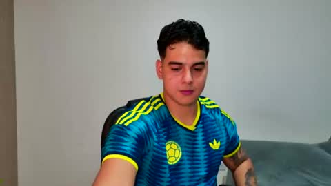 DIEGO CAZAS online show from July 4, 4:37 am