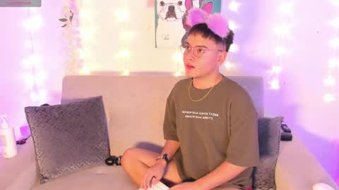 Diego Robles online show from May 23, 11:54 pm