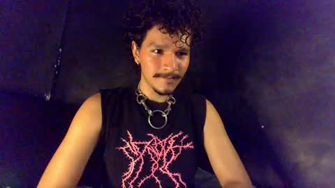 diemond_latinx98 online show from March 24, 11:26 am