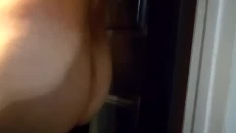Snapshot of dig_bick_38 chatting on October 12, 2:33 pm Daddy online show from October 12, 2:33 pm