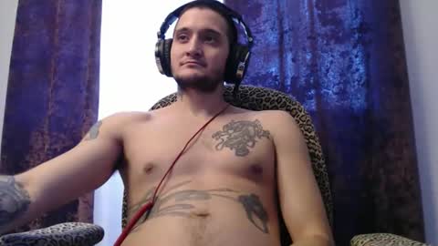 digital_spirit122849 online show from April 12, 5:58 pm