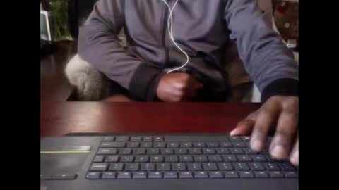 The Digital Pimp.... online show from December 18, 4:03 pm