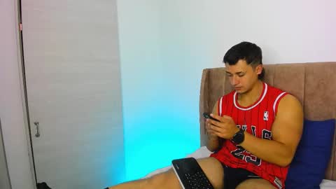 Dilan Coy online show from December 18, 10:06 pm