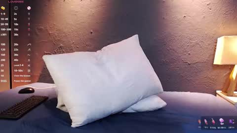 DilanJonnes online show from February 4, 6:36 pm