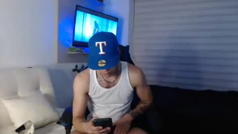 dilanxxx8888 online show from January 14, 4:39 am