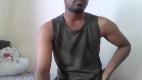 Snapshot of dilip_09 chatting on February 22, 1:11 am dilip_09 online show from February 22, 1:11 am