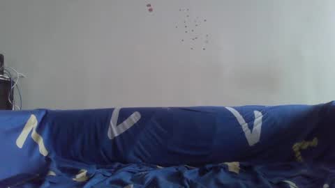 Snapshot of dilip_09 chatting on January 17, 8:13 am dilip_09 online show from January 17, 8:13 am