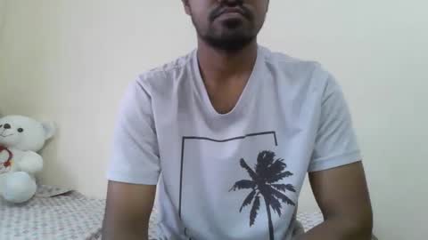 Snapshot of dilip_09 chatting on January 26, 12:26 am dilip_09 online show from January 26, 12:26 am