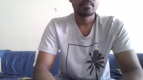 Snapshot of dilip_09 chatting on January 20, 1:50 am dilip_09 online show from January 20, 1:50 am