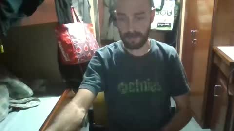 diogofjalmeida online show from December 22, 3:58 am