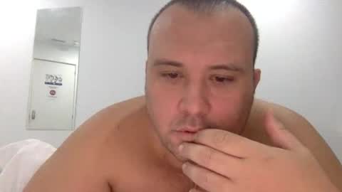 dirme online show from November 12, 11:31 pm