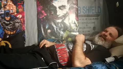 Snapshot of dirtmcgirt82 chatting on January 17, 6:47 pm dirtmcgirt82 online show from January 17, 6:47 pm