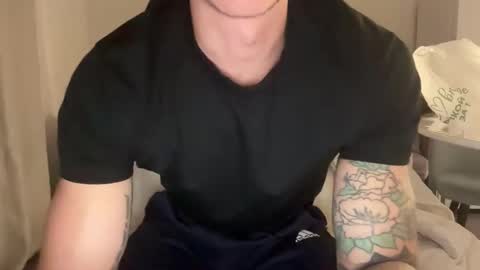 Snapshot of dirtyprettyboi chatting on September 12, 1:49 am buy tokens with link online show from September 12, 1:49 am
