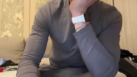 Snapshot of dirtyprettyboi chatting on February 3, 7:21 pm buy tokens with link online show from February 3, 7:21 pm