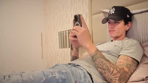Snapshot of dirtyprettyboi chatting on December 30, 5:02 pm buy tokens with link online show from December 30, 5:02 pm