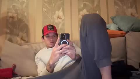 Snapshot of dirtyprettyboi chatting on February 10, 7:17 pm buy tokens with link online show from February 10, 7:17 pm