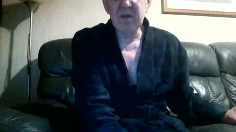 Snapshot of discovery63 chatting on January 31, 5:10 pm discovery63 online show from January 31, 5:10 pm