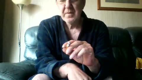 Snapshot of discovery63 chatting on December 30, 11:15 am discovery63 online show from December 30, 11:15 am