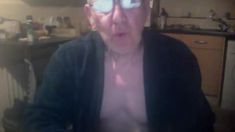 Snapshot of discovery63 chatting on September 9, 10:30 pm discovery63 online show from September 9, 10:30 pm