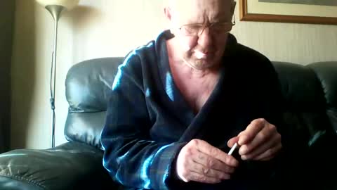 Snapshot of discovery63 chatting on January 8, 11:43 am discovery63 online show from January 8, 11:43 am
