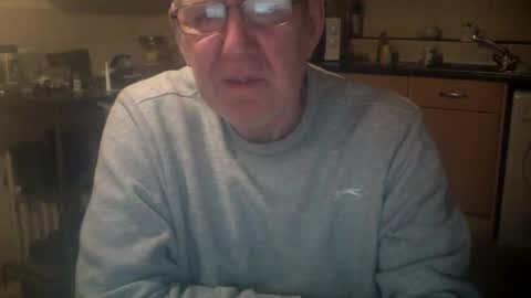 Snapshot of discovery63 chatting on February 13, 8:45 pm discovery63 online show from February 13, 8:45 pm