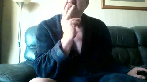 Snapshot of discovery63 chatting on January 10, 2:02 pm discovery63 online show from January 10, 2:02 pm