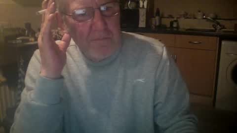Snapshot of discovery63 chatting on January 25, 5:51 pm discovery63 online show from January 25, 5:51 pm