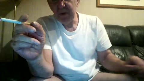 Snapshot of discovery63 chatting on September 8, 7:57 pm discovery63 online show from September 8, 7:57 pm