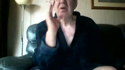Snapshot of discovery63 chatting on January 21, 12:02 pm discovery63 online show from January 21, 12:02 pm