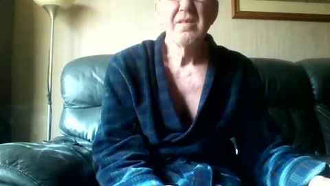 Snapshot of discovery63 chatting on March 11, 11:23 am discovery63 online show from March 11, 11:23 am
