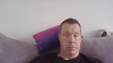 disney0988 online show from April 10, 2:35 pm