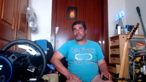 divitimido online show from June 17, 3:36 pm