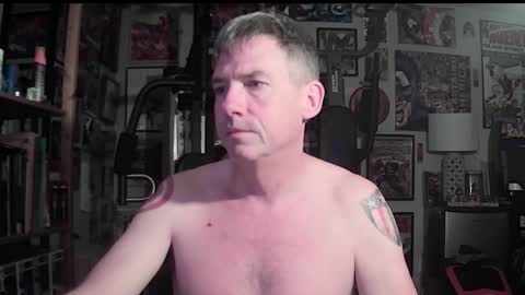 dix_handley_50 online show from March 25, 12:09 pm