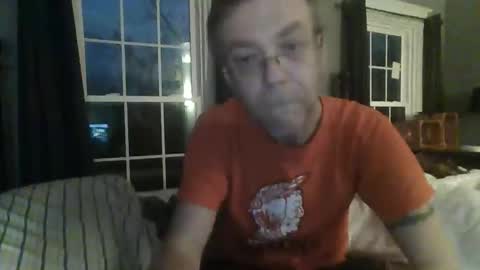 Snapshot of dixhexus chatting on December 30, 12:20 pm Chris Williams online show from December 30, 12:20 pm