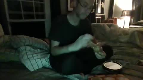 Snapshot of dixhexus chatting on December 26, 3:59 am Chris Williams online show from December 26, 3:59 am