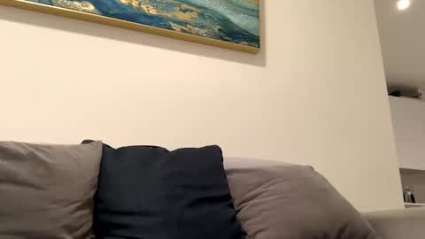 dixkzilla online show from April 24, 4:15 am