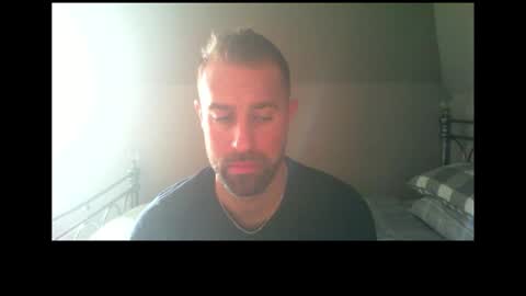 Snapshot of djay15013 chatting on October 10, 8:52 am djay15013 online show from October 10, 8:52 am
