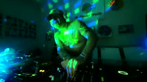 djnackt75 online show from June 16, 11:18 pm